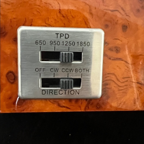 VERSA Dual Watch Winder - Picture 7 of 12